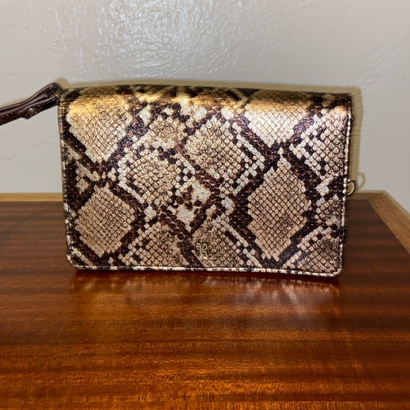 HOBO golden snakeskin jill wristlet wallet - Picture 4 of 9